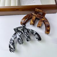 Simple Style Classic Style Solid Color Acetic Acid Sheets Handmade Hair Claws 1 Piece main image 3