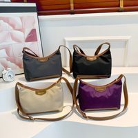 Women's Nylon Solid Color Classic Style Sewing Thread Zipper Shoulder Bag main image 1