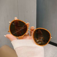 Simple Style Solid Color Ac Round Frame Full Frame Women's Sunglasses main image 3