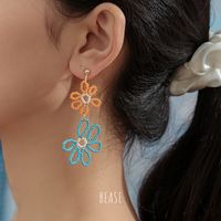 1 Pair Sweet Flower Beaded Glass Copper Drop Earrings main image 2