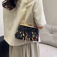 Women's Pu Leather Sequins Classic Style Feather Clipped Button Crossbody Bag main image 9