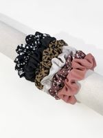 Women's Simple Style Color Block Solid Color Cloth Pleated Hair Tie main image 4