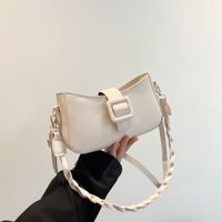 Women's Pu Leather Solid Color Elegant Zipper Shoulder Bag main image 5