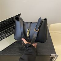Women's Pu Leather Solid Color Classic Style Lock Clasp Shoulder Bag main image 2