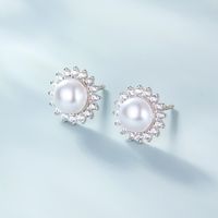 1 Pair Elegant Wedding Pastoral Round Inlay Imitation Pearl Pearl Zircon White Gold Plated Gold Plated Ear Studs Ear Hook sku image 2