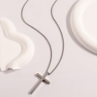 304 Stainless Steel 18K Gold Plated Casual Simple Style Cross Pendant Necklace main image 5
