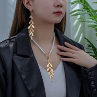 Elegant Luxurious Leaves Artificial Pearl Alloy Beaded Tassel 14K Gold Plated Women's Earrings Necklace main image 6