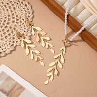 Elegant Luxurious Leaves Artificial Pearl Alloy Beaded Tassel 14K Gold Plated Women's Earrings Necklace main image 4