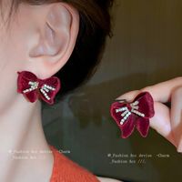 1 Pair Elegant Retro Bow Knot Inlay Alloy Flocking Rhinestones Ear Studs main image 5