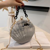Women's Small Arylic Waves Cute Lock Clasp Dome Bag main image 2