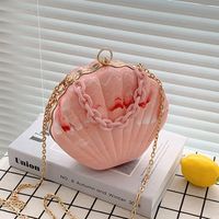 Women's Small Arylic Waves Cute Lock Clasp Dome Bag main image 3