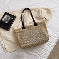 Women's Medium Straw Solid Color Vintage Style Magnetic Buckle Straw Bag main image 3