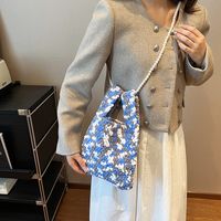 Women's Medium Knit Color Block Elegant Open Handbag main image 5