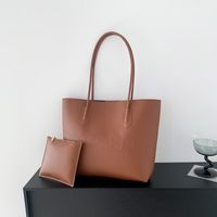 Women's Large Pu Leather Solid Color Classic Style Magnetic Buckle Tote Bag main image 6