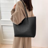 Women's Large Pu Leather Solid Color Classic Style Magnetic Buckle Tote Bag main image 4