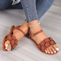 Women's Casual Solid Color Flower Rivet Round Toe Open Toe Ankle Strap Sandals main image 2