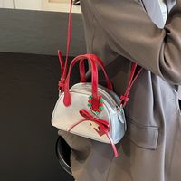 Women's Medium Pu Leather Heart Shape Streetwear Semicircle Zipper Dome Bag main image 5