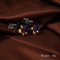 1 Pair Vacation Simple Style Heart Shape Flower Inlay Copper Lapis Lazuli Obsidian 18K Gold Plated Ear Studs sku image 1