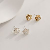 1 Pair Simple Style Flower Plating Alloy Ear Studs main image 1