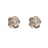 1 Pair Simple Style Flower Plating Alloy Ear Studs main image 5