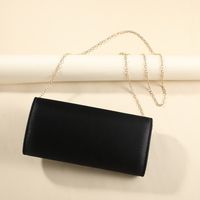 Women's Polyester Solid Color Vintage Style Magnetic Buckle Evening Bag main image 5