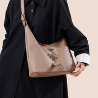 Women's Medium Pu Leather Solid Color Streetwear Zipper Tote Bag main image 5