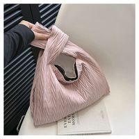 Women's Medium Pu Leather Geometric Solid Color Elegant Magnetic Buckle Handbag sku image 4