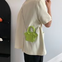 Women's Pu Leather Solid Color Clothes Cute Square Magnetic Buckle Handbag Crossbody Bag main image 4