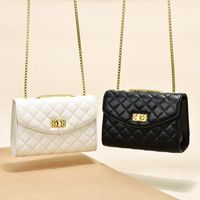 Women's Large Pu Leather Solid Color Lingge Streetwear Square Lock Clasp Crossbody Bag main image 1