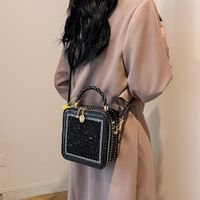 Women's Medium Pu Leather Geometric Solid Color Streetwear Zipper Handbag main image 5