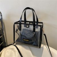 Women's Medium Pu Leather Solid Color Basic Magnetic Buckle Handbag main image 2