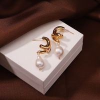 1 Pair Elegant Retro Irregular Pearl Freshwater Pearl Copper Natural Stone 18K Gold Plated Drop Earrings main image 7