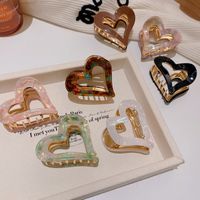 Women's Sweet Heart Shape Alloy Resin Plating Hair Claws main image 3