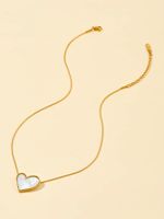 Stainless Steel 18K Gold Plated Retro Inlay Round Heart Shape Butterfly Shell Zircon Pendant Necklace sku image 1