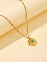 Stainless Steel 18K Gold Plated Retro Inlay Round Heart Shape Butterfly Shell Zircon Pendant Necklace sku image 2