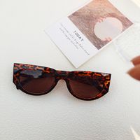IG-Stil Strassenmode Einfarbig Pc Harz Speziell Geformter Spiegel Vollbild Sonnenbrille Der Frauen sku image 6