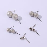 1 Set IG Style Simple Style Round Inlay Metal Acrylic Rhinestones Gold Plated Rhodium Plated Ear Studs main image 5