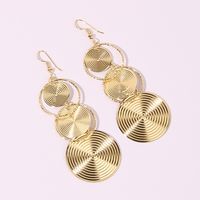 1 Paire Style IG Exagéré Style Moderne Cercle Rond Métal Plaqué Or Boucles D'oreilles main image 5