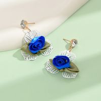 1 Pair Sweet Simple Style Flower Alloy Drop Earrings main image 3