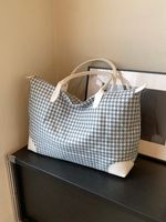 Women's Pu Leather Plaid Classic Style Zipper Duffel Bag main image 5