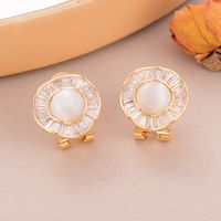 1 Pair Elegant Shiny Pentagram Pearl Artificial Pearl Copper Zircon 18K Gold Plated Ear Studs main image 4