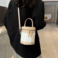Women's Pu Leather Color Block Classic Style Sewing Thread Zipper Crossbody Bag main image 3