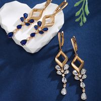 1 Pair Fairy Style Elegant Classic Style Water Droplets Tassel Inlay Copper Alloy Artificial Gemstones Rhinestones Drop Earrings main image 7