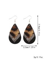 1 Pair Casual Simple Style Classic Style Color Block Printing Pu Leather Drop Earrings main image 2