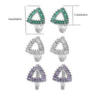 1 Pair Elegant Luxurious Solid Color Triangle Plating Inlay Copper Zircon White Gold Plated Earrings main image 2