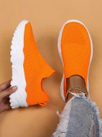 Women's Sports Solid Color Round Toe Sports Shoes sku image 2
