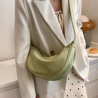 Women's Medium Pu Leather Solid Color Basic Zipper Cloud Shape Bag main image 5