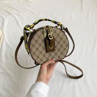 Women's Small Pu Leather Geometric Vintage Style Round Zipper Messenger Bag main image 2