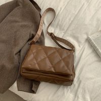 Women's Medium Pu Leather Solid Color Classic Style Flip Cover Shoulder Bag sku image 2