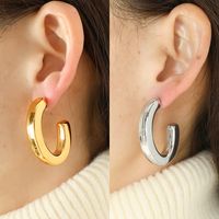1 Pair Simple Style C Shape Oval Plating Titanium Steel 18K Gold Plated Ear Studs main image 6